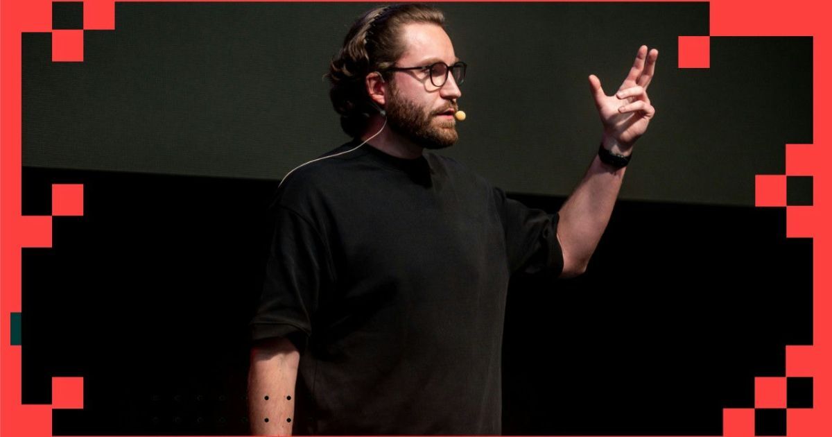 Why Tech Leaders Should Think Like Poker Players